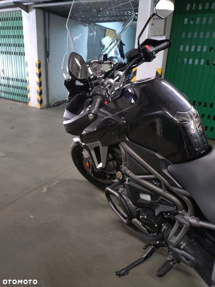 Triumph Tiger - 8