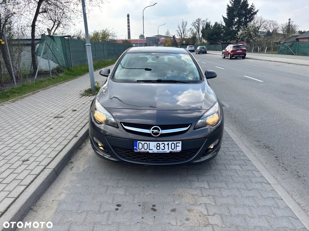 Opel Astra 1.6 Essentia - 1