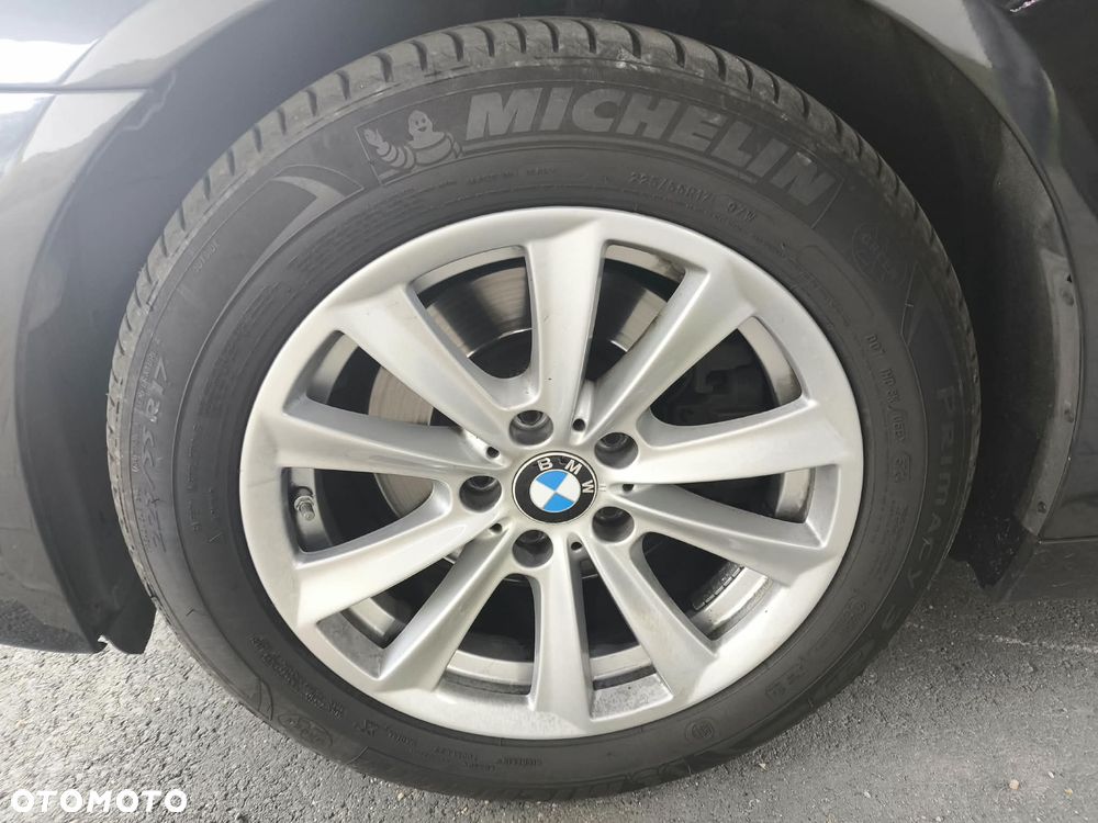 BMW Seria 5 520d - 25