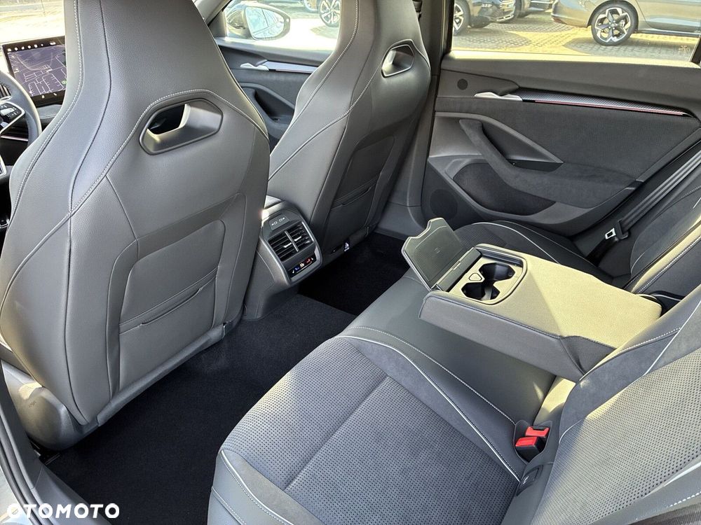 Skoda Superb 2.0 TSI Sportline DSG - 15