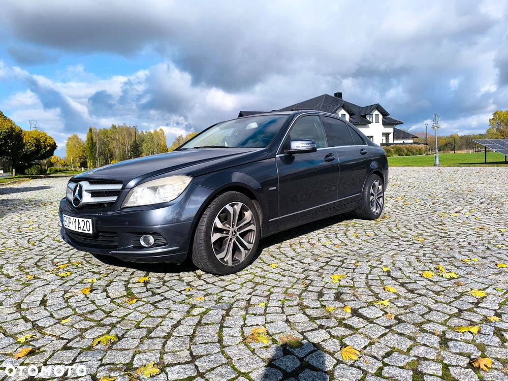 Mercedes-Benz Klasa C 180 Kompressor BlueEFFICIENCY - 2