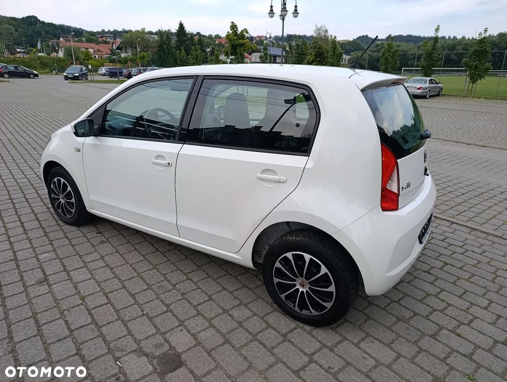 Seat Mii 1.0 Connect - 11