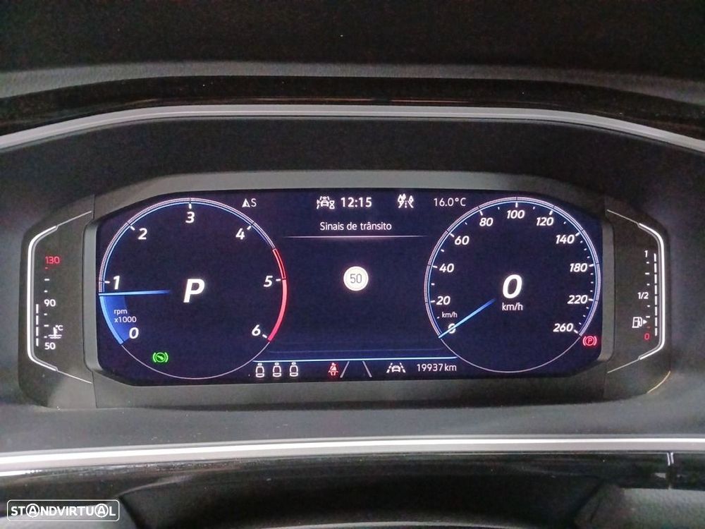 VW T-Roc 2.0 TDI R-Line DSG - 16