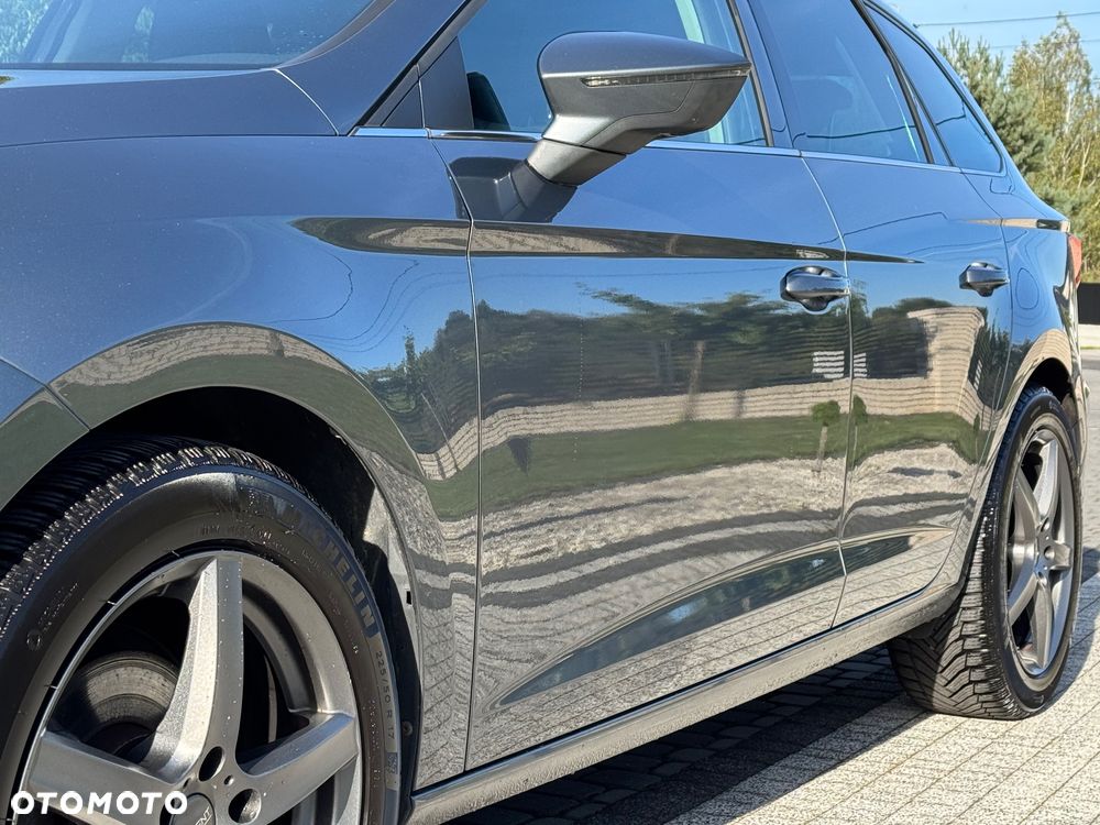 Seat Leon 2.0 TDI Xcellence DSG - 4