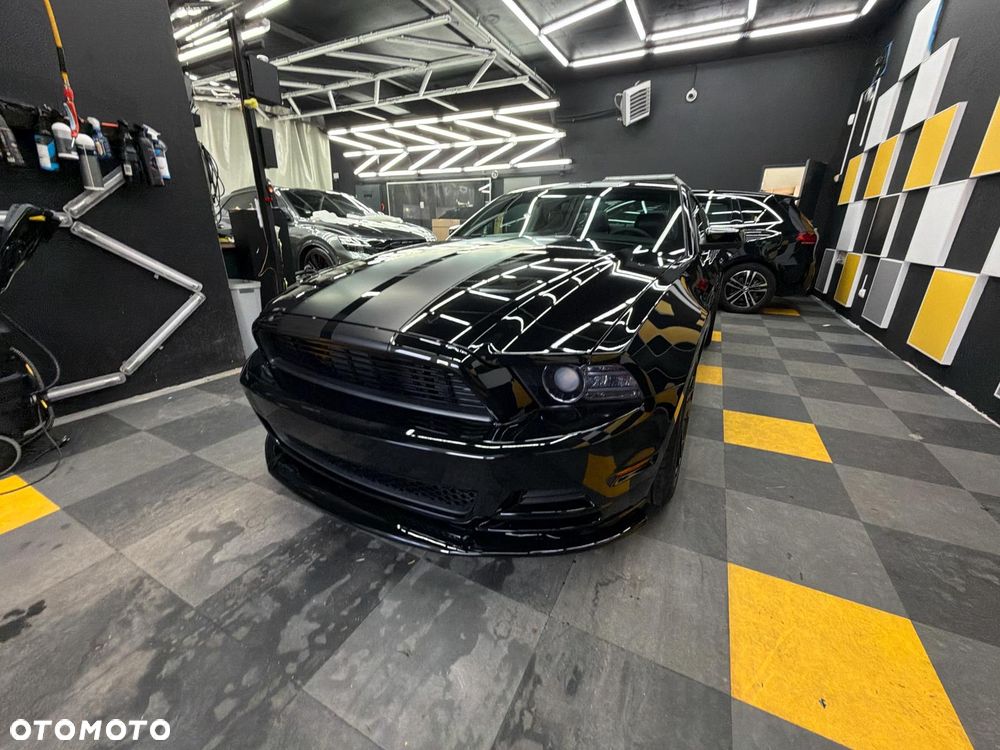 Ford Mustang 3.7 V6 Premium - 25