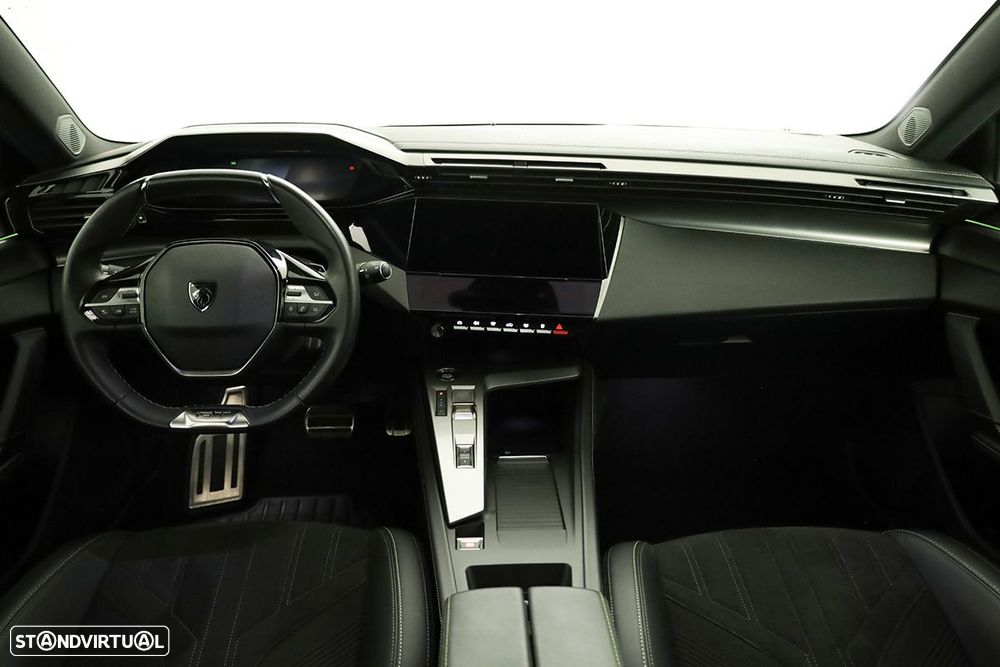 Peugeot 308 1.2 PureTech GT EAT8 - 8