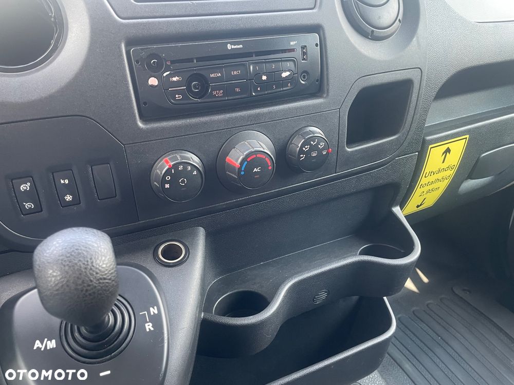 Renault Master - 11