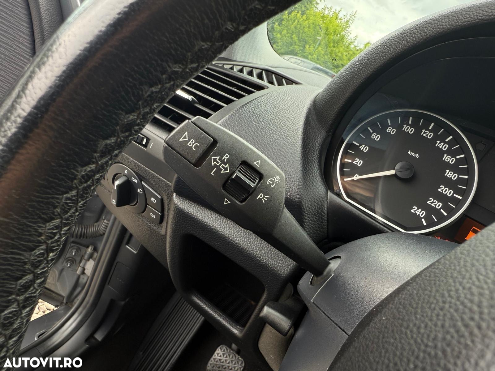 BMW Seria 1 116i - 14