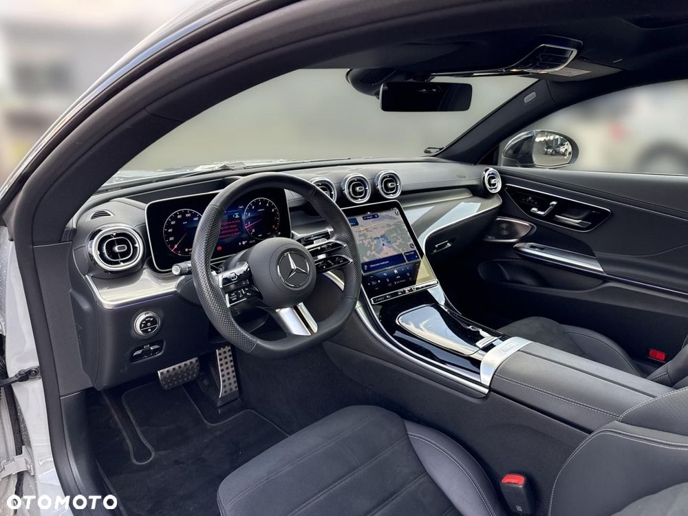 Mercedes-Benz CLE 300 mHEV 4-Matic AMG Line - 11