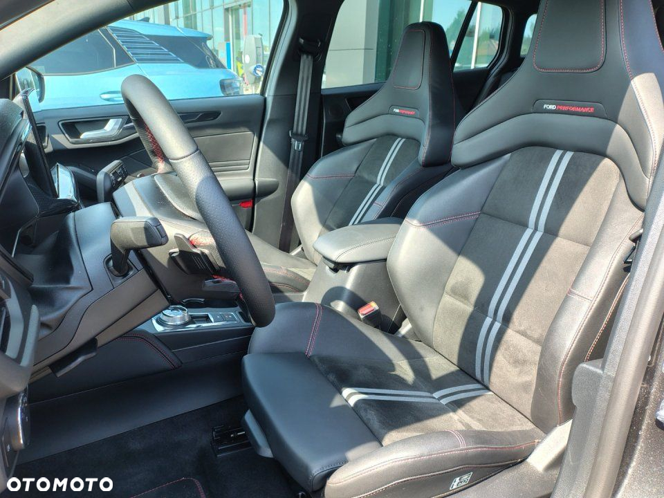 Ford Focus - 21