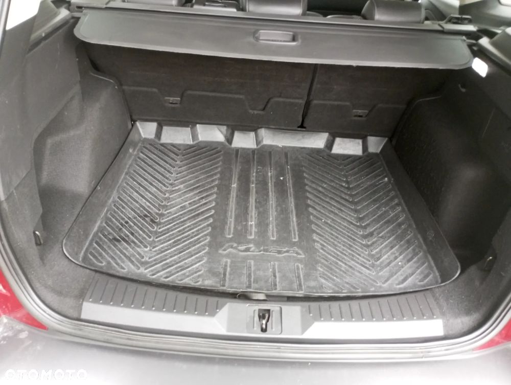 Ford Kuga 2.0 TDCi 4WD Titanium - 27