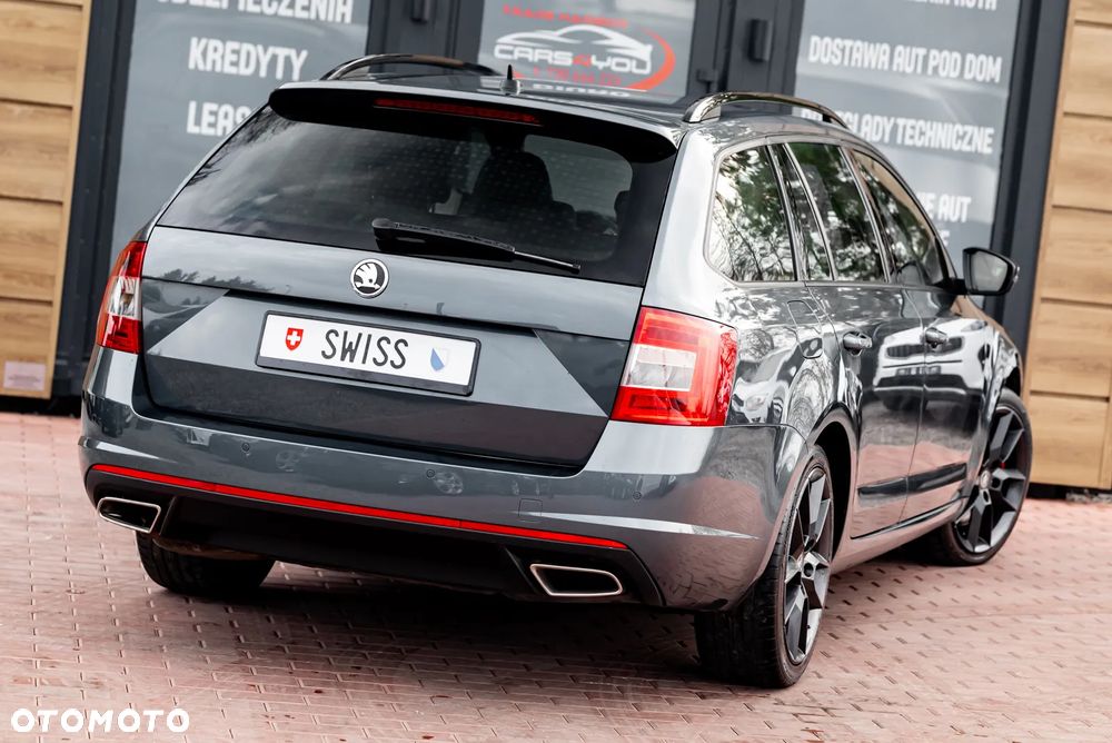 Skoda Octavia 2.0 TDI DSG RS - 8