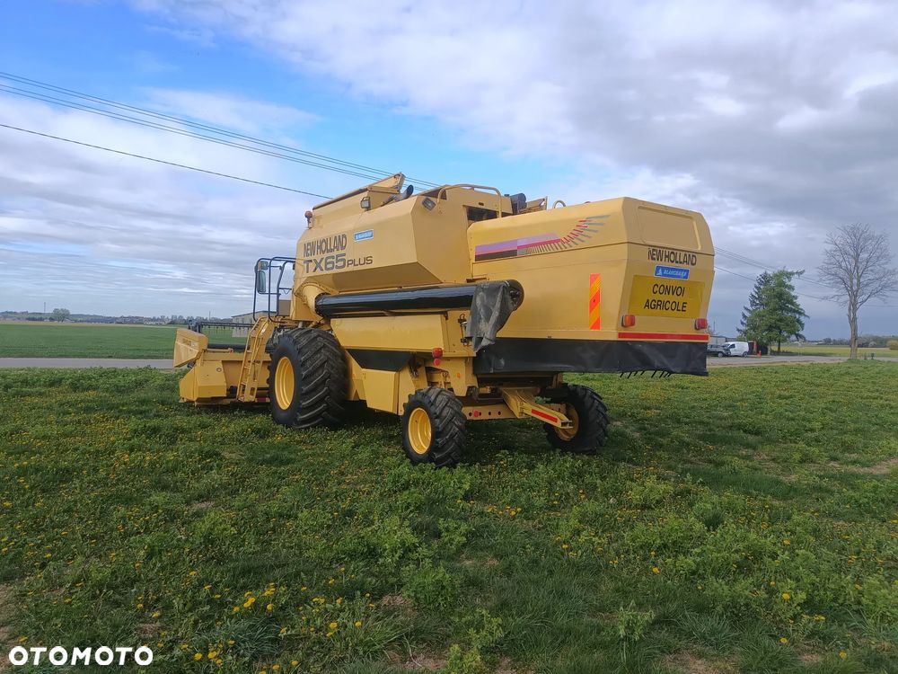 New Holland TX 65 Plus - 4