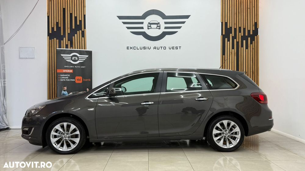 Opel Astra 1.4 Turbo ECOTEC Cosmo - 11