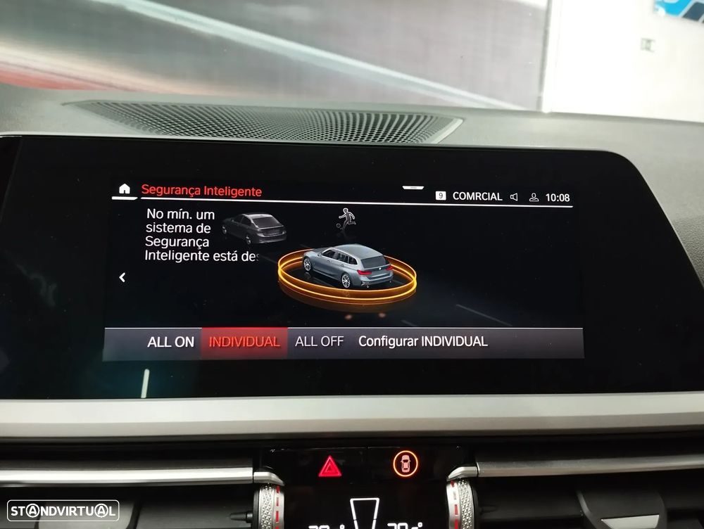 BMW 318 d Touring Auto - 33