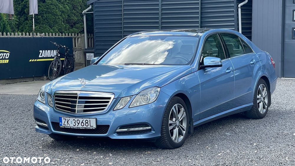 Mercedes-Benz Klasa E 350 CDI 4-Matic BlueEff Elegance - 1
