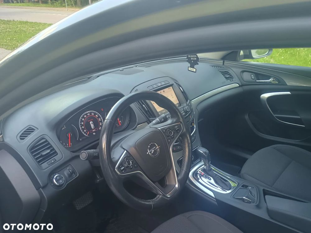 Opel Insignia 1.6 T Cosmo EU6 - 12