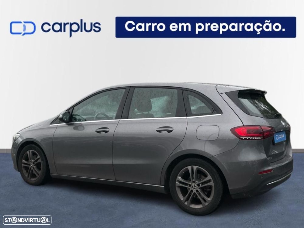 Mercedes-Benz B 180 d - 2