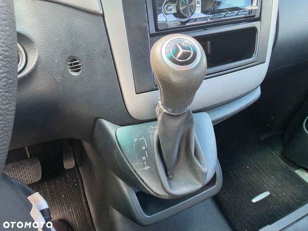 Mercedes-Benz Vito - 24