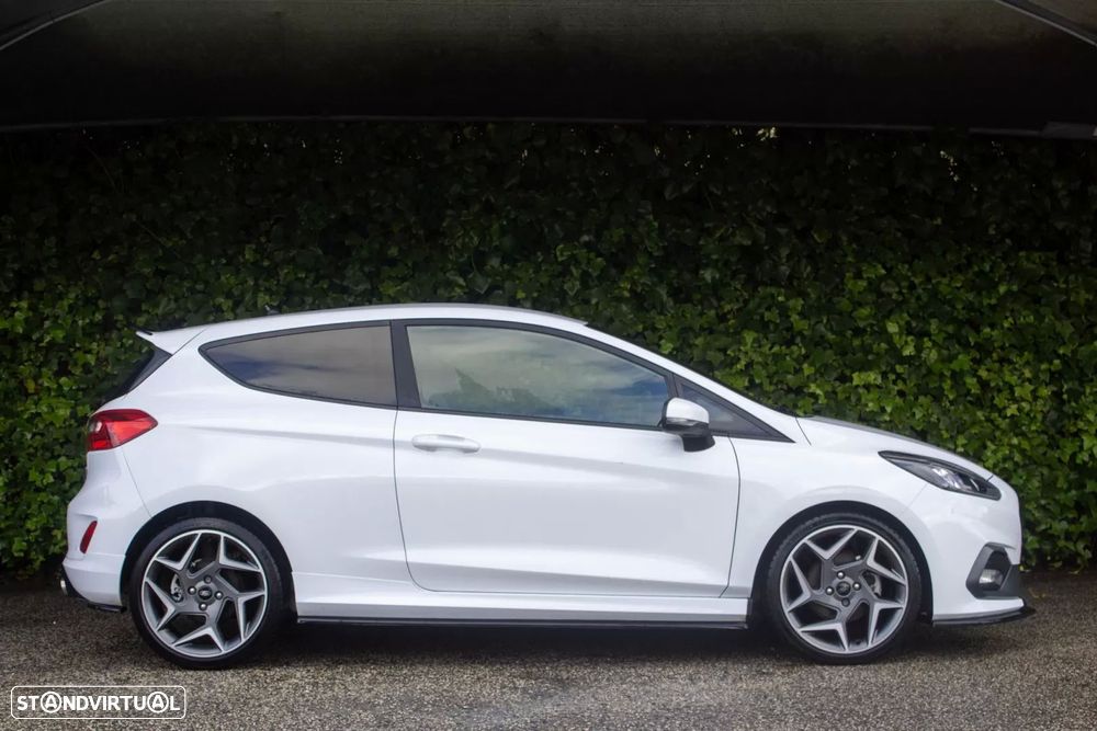 Ford Fiesta 1.5 EcoBoost ST - 6