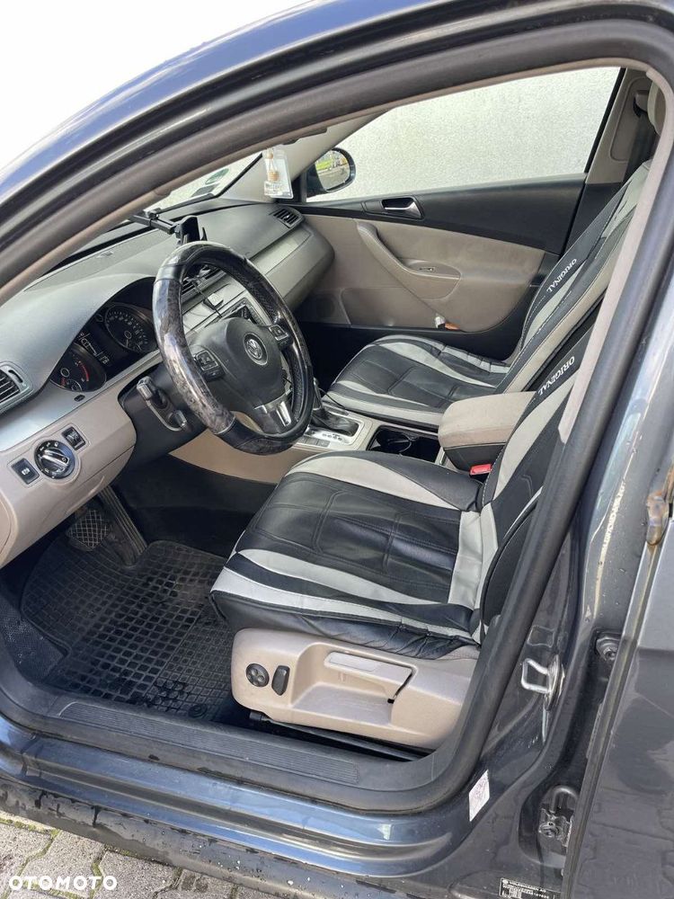 Volkswagen Passat - 20