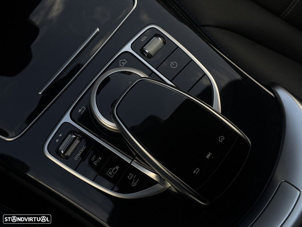 Mercedes-Benz C 300 e AMG Line - 37