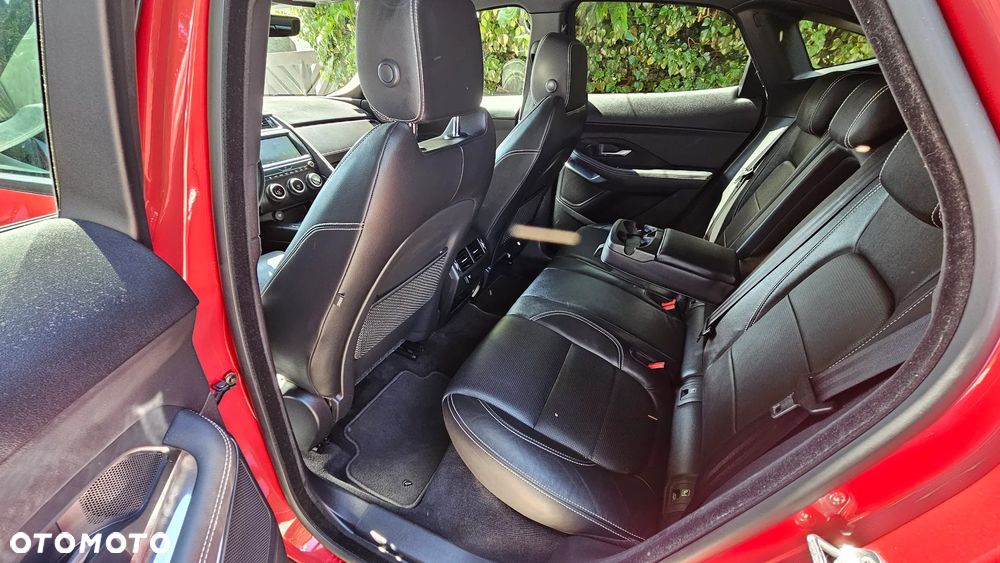 Jaguar E-Pace 2.0 i4D FWD R-Dynamic S - 13