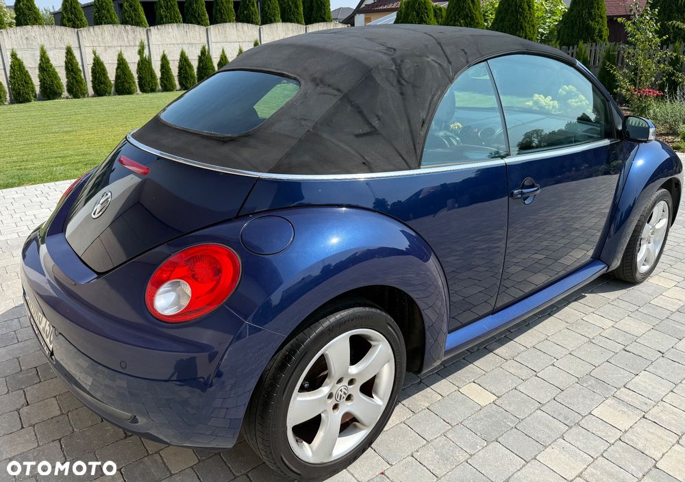 Volkswagen New Beetle 2.0 - 20