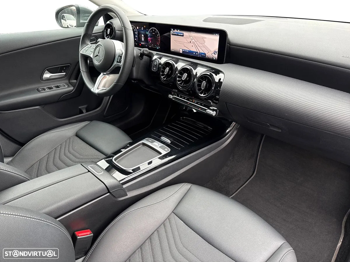Mercedes-Benz A 200 Standard - 14
