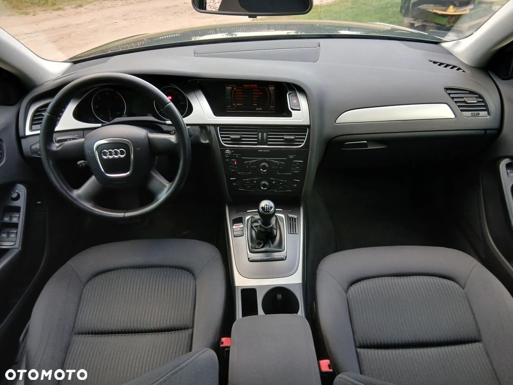 Audi A4 Limousine 2.0 TDI - 9