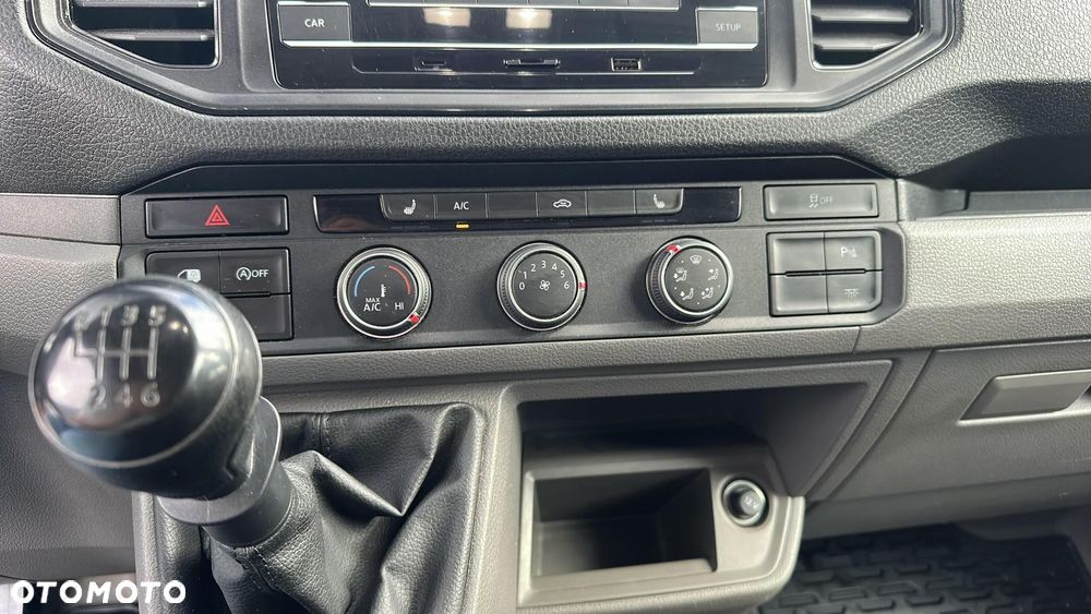 Volkswagen Crafter - 15
