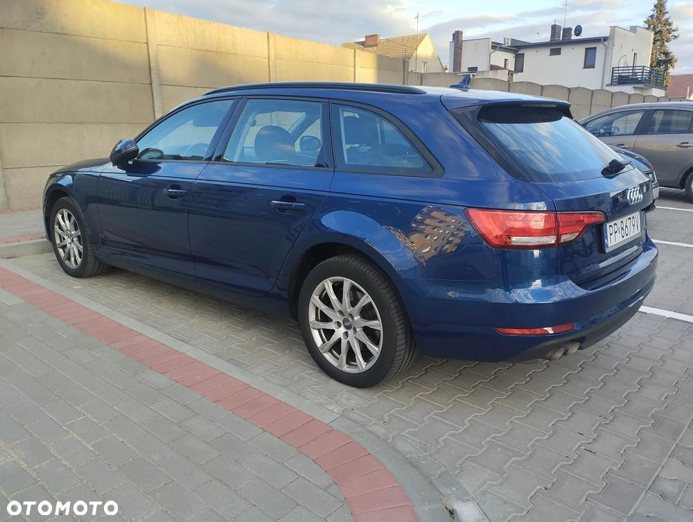 Audi A4 Avant - 25