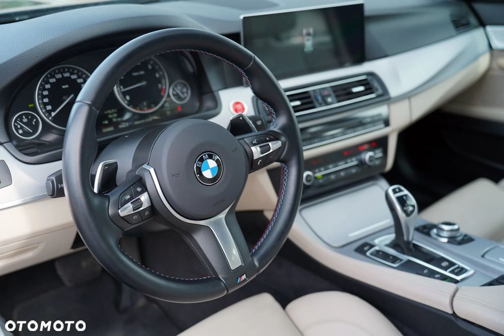 BMW Seria 5 528i Sport-Aut - 19