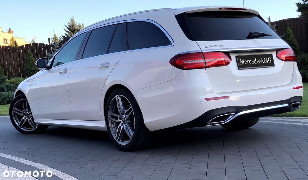 Mercedes-Benz Klasa E 220 d 9G-TRONIC - 6
