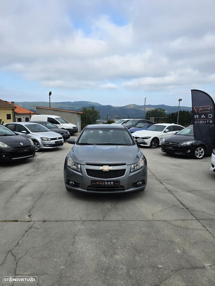 Chevrolet Cruze 1.6 LS - 16