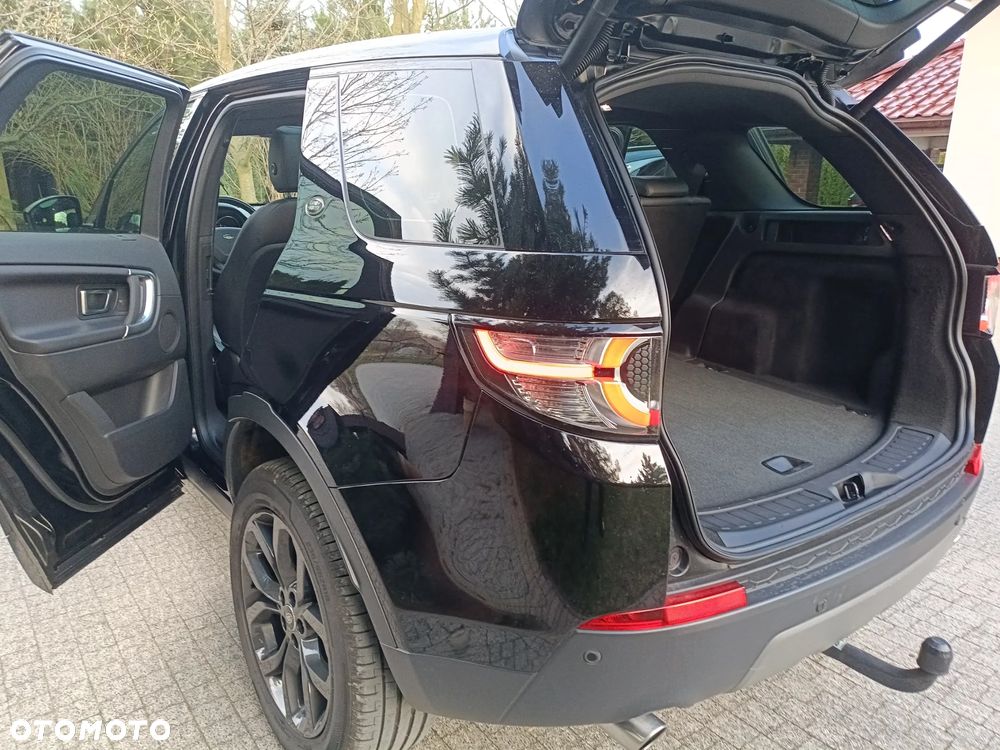 Land Rover Discovery Sport TD4 HSE Luxury - 32