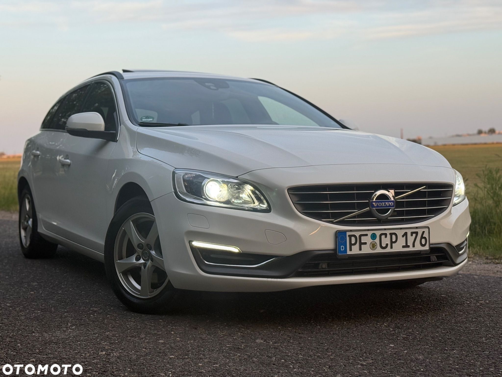 Volvo V60 - 1