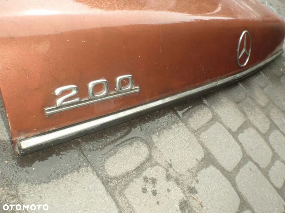 logo emblemat listwa tylna klapa mercedes w123 beczka - 2