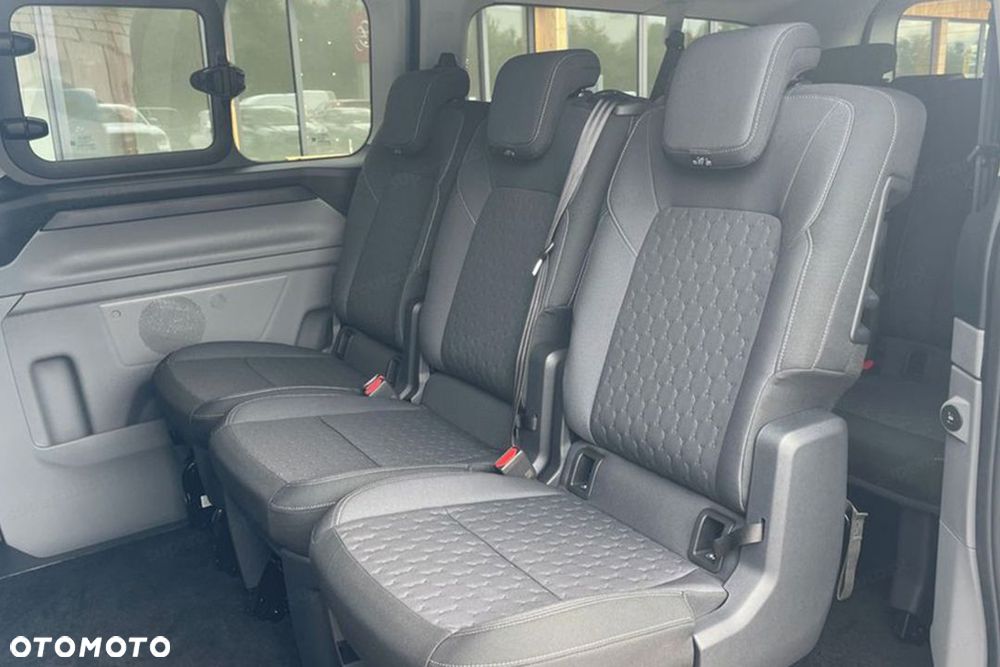 Ford Transit Custom - 14
