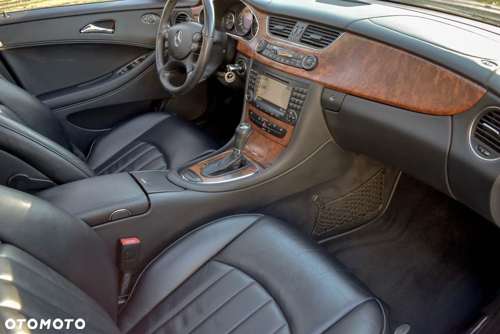 Mercedes-Benz CLS 350 CGI 7G-TRONIC - 34