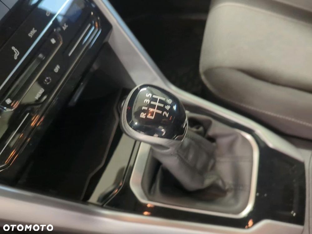 Volkswagen T-Roc 1.5 TSI Life - 14
