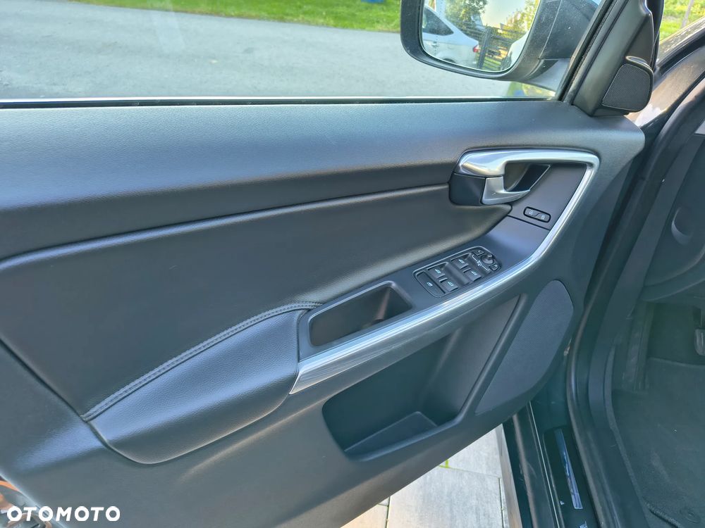 Volvo XC 60 D4 Drive-E Base - 30