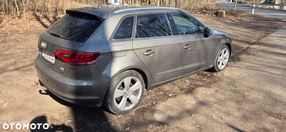 Audi A3 Sportback 2.0 TDI (clean diesel) quattro Ambiente - 41