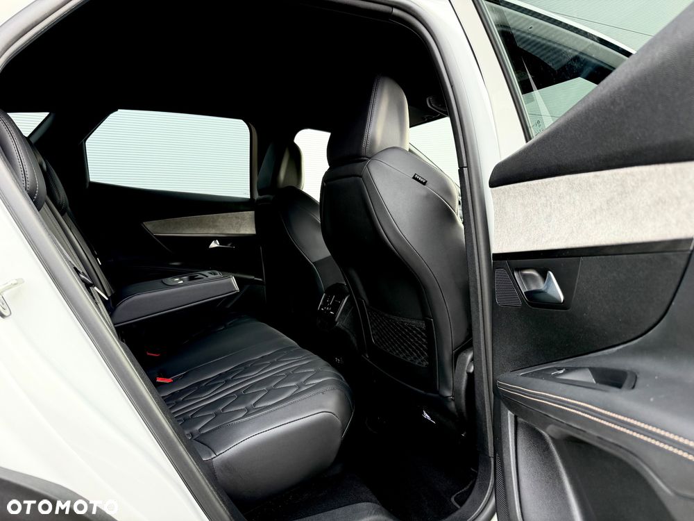 Peugeot 3008 BlueHDi 130 Stop & Start EAT8 GT - 31