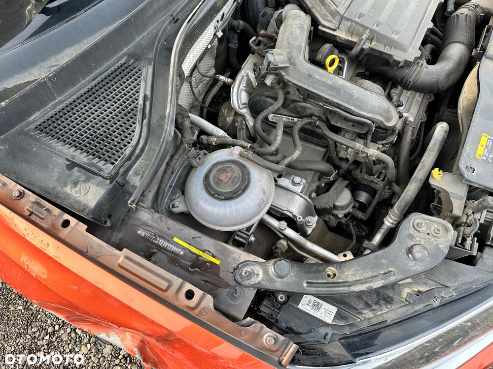 Volkswagen T-Roc - 33
