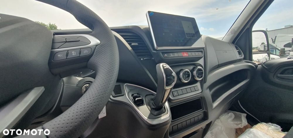 Iveco 35S18A8 Automat - 11