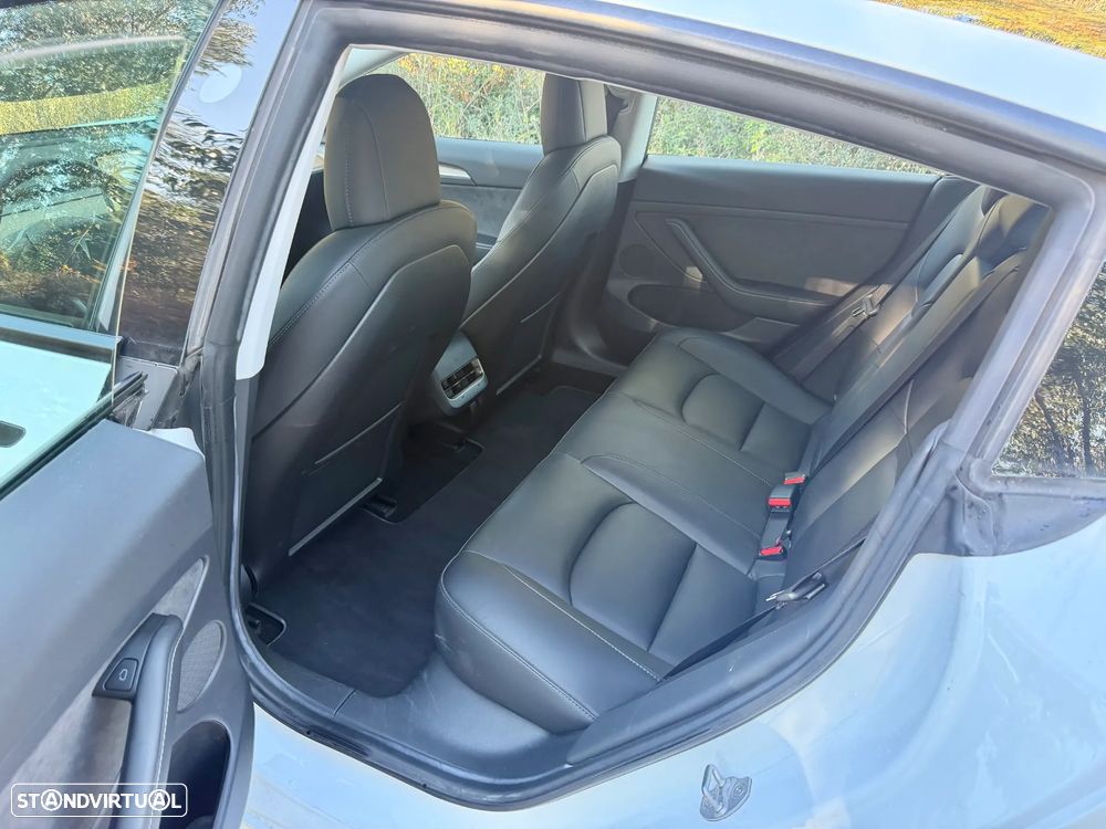 Tesla Model 3 Performance Dual Motor AWD - 22