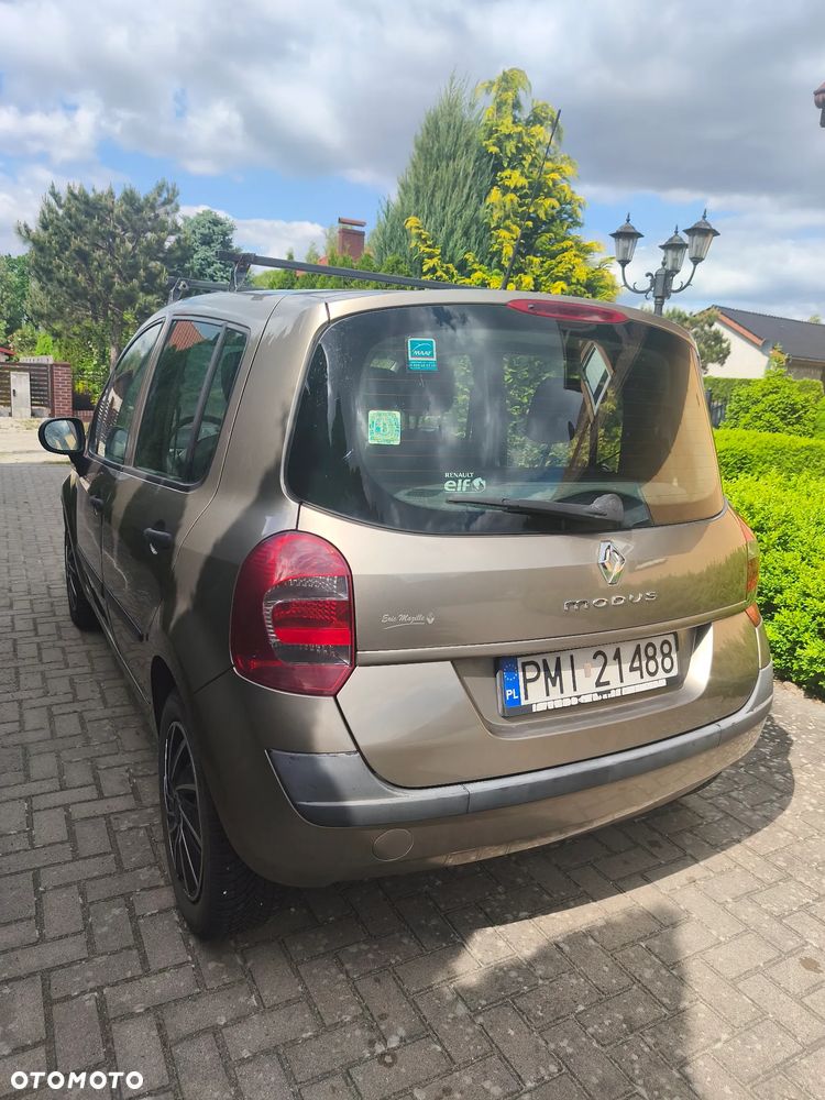 Renault Modus 1.2 16V Night&Day - 10