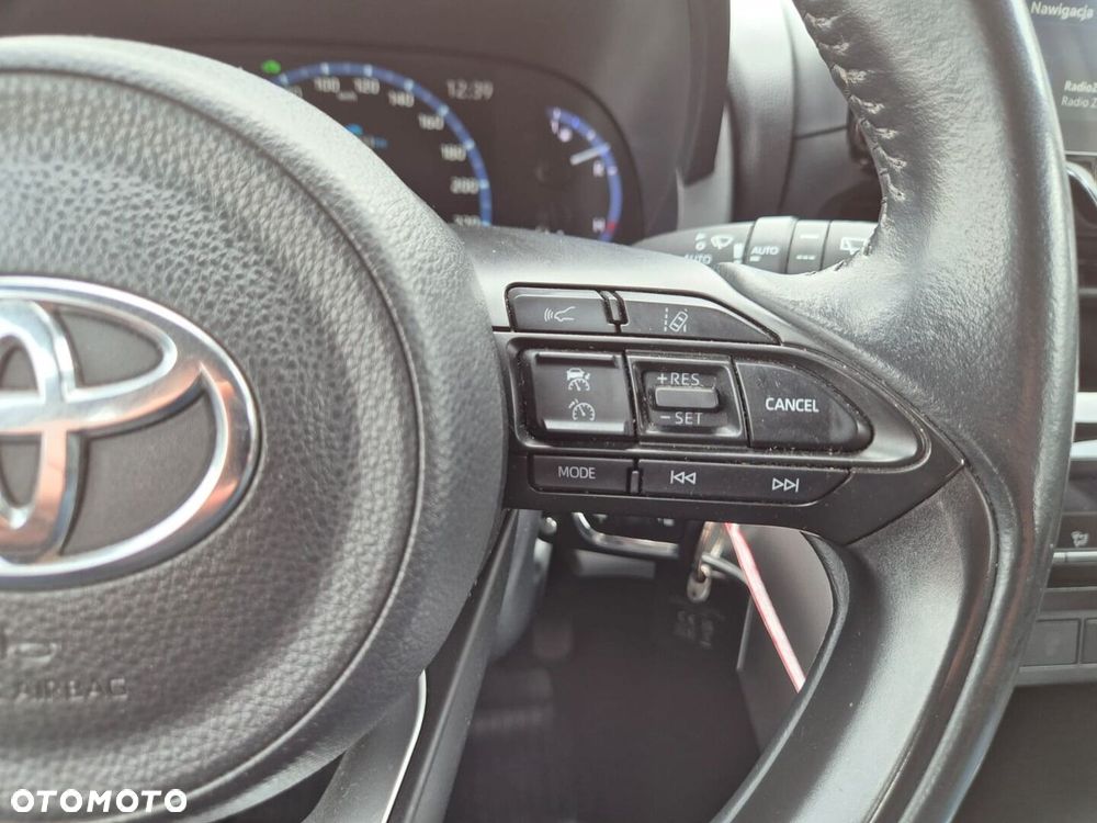 Toyota Yaris Cross Hybrid 1.5 Comfort - 18