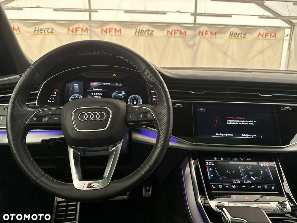 Audi Q8 - 15